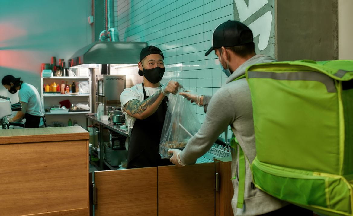 El auge del delivery y el takeaway en la hostelería: Claves para optimizar tu negocio